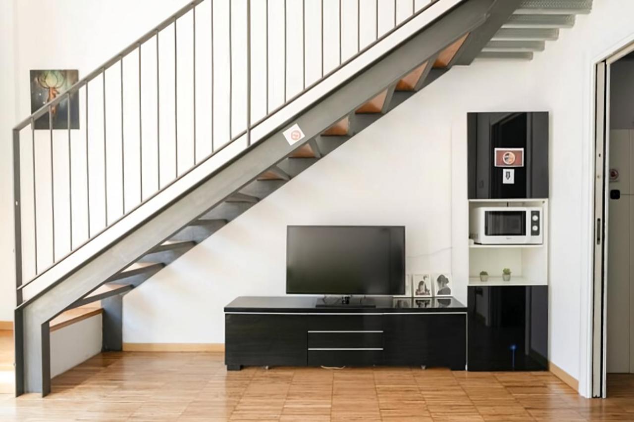 Luxury Loft A Milano - Design Esclusivo E Comfort Moderno エクステリア 写真